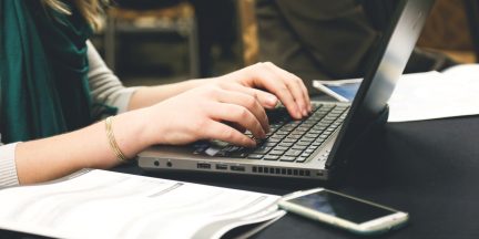 How to Create Email Field in SugarCRM's Custom Module