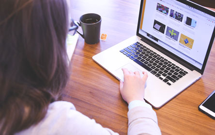 SugarCRM for online services
