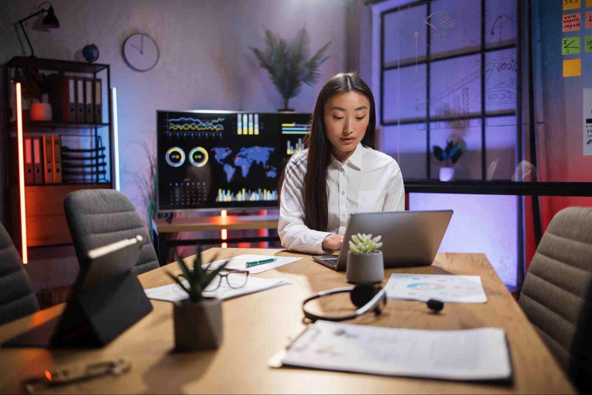 How to Switch from Google Sheets to a CRM Smoothly