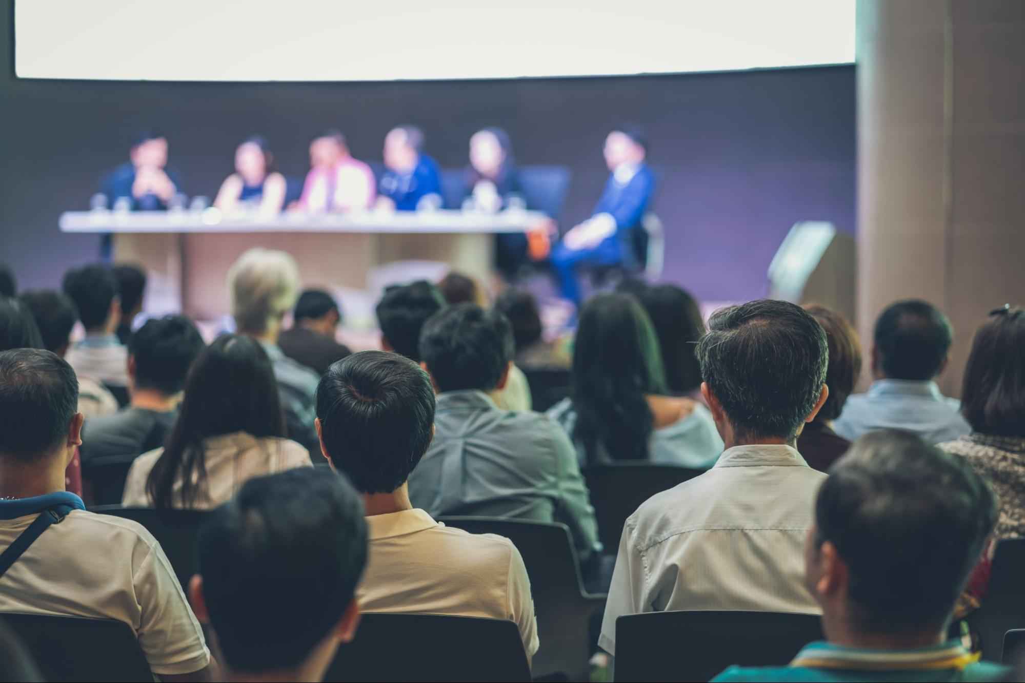 Why CRM Conferences Still Matter in 2025