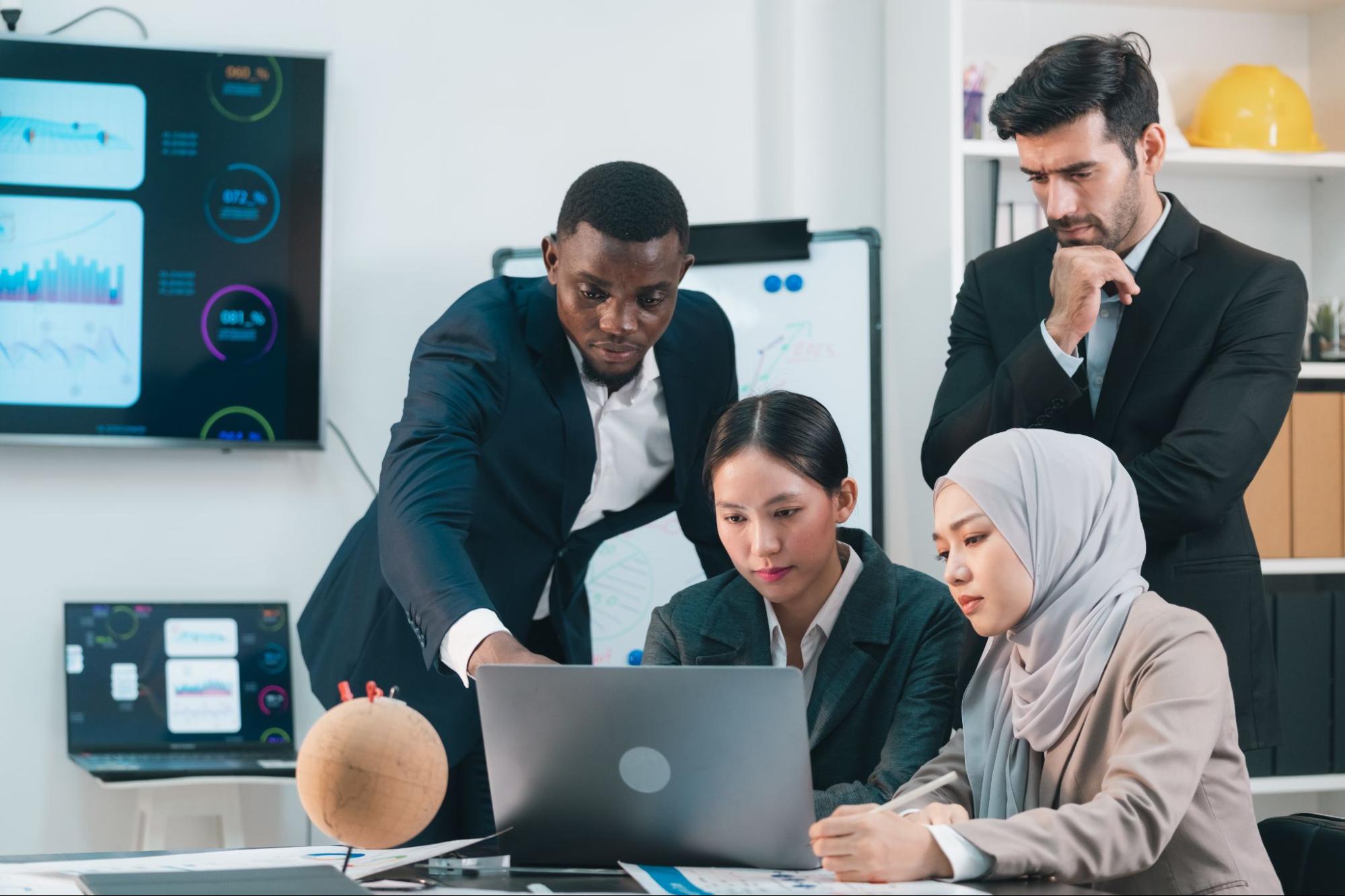 Combining AI with Creative Marketing Strategies